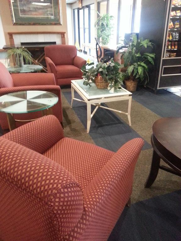 America'S Best Inn & Suites Clarksville クラークスビル エクステリア 写真
