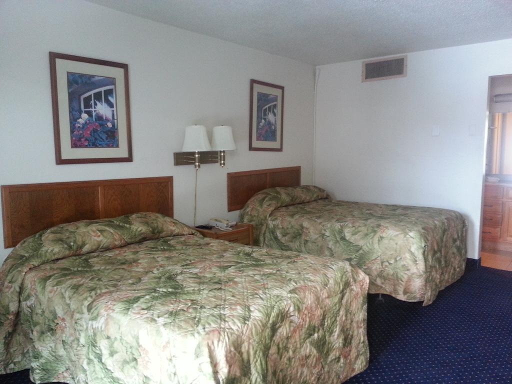 America'S Best Inn & Suites Clarksville クラークスビル 部屋 写真