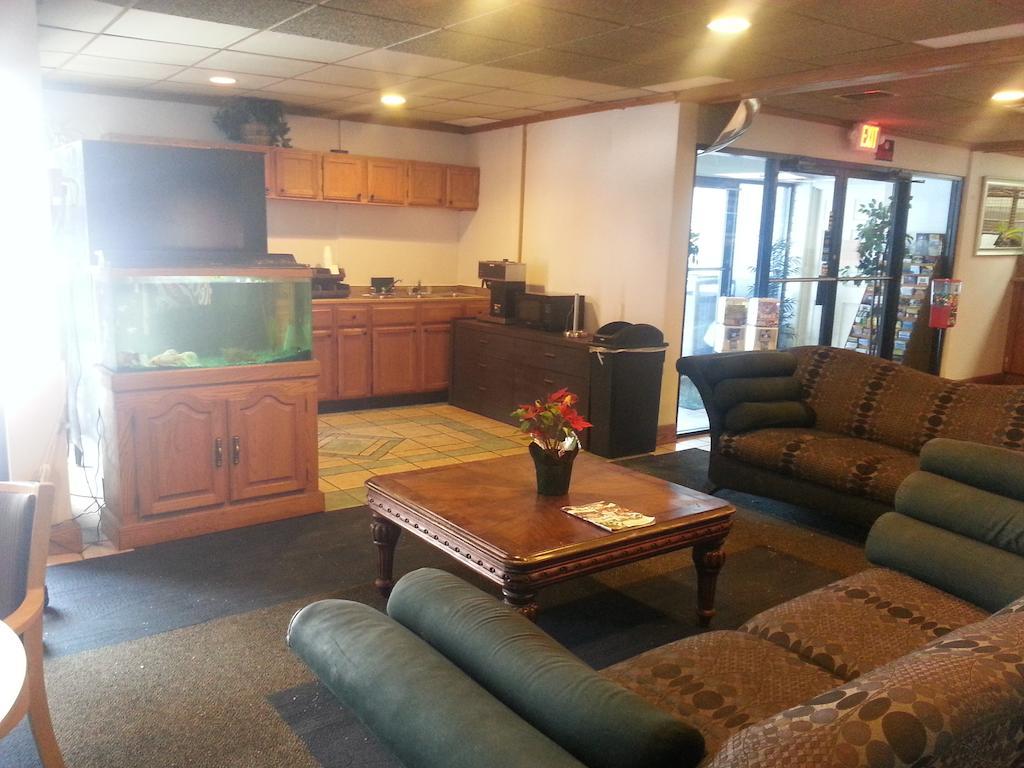 America'S Best Inn & Suites Clarksville クラークスビル エクステリア 写真